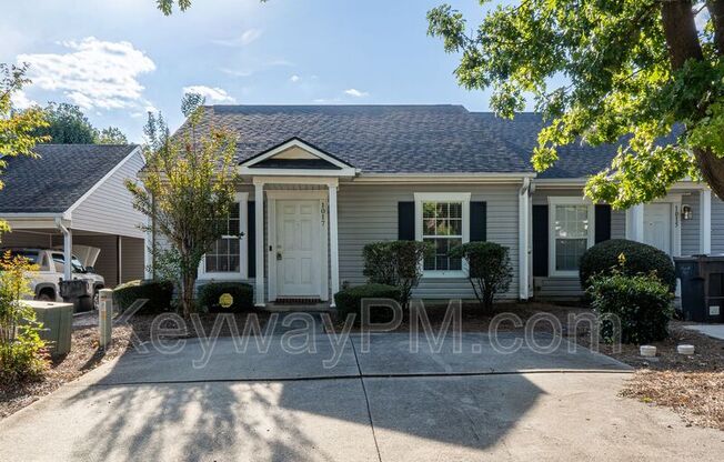 1017 OLD MARKS DR