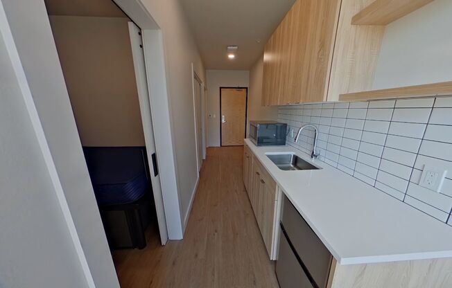 Studio, 1 bath, 314 sqft, $1,250, Unit 408