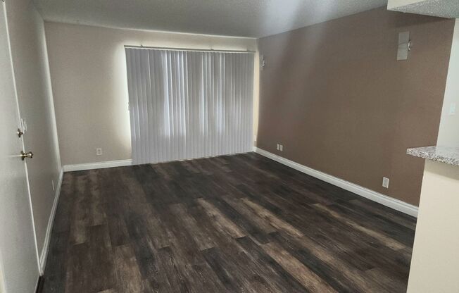 1 bed, 1 bath, 575 sqft, $1,800, Unit # 114