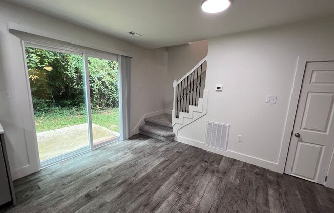 2 beds, 2.5 baths, 1,165 sqft, $1,825, Unit #  851
