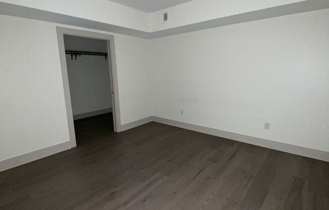 1 bed, 1 bath, 927 sqft, $1,650, Unit 957 Liberty Ave #203