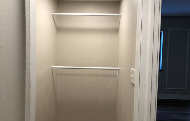 Studio, 1 bath, $1,189, Unit 109B