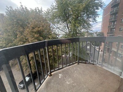 2 beds, 1.5 baths, 850 sqft, $2,850, Unit 420