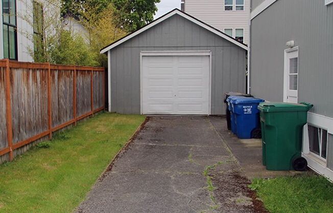 1 bed, 1 bath, 840 sqft, $1,995, Unit 3