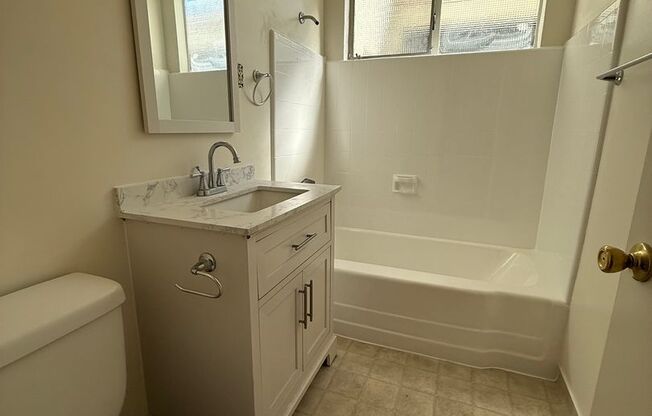 406 - Hekler Property