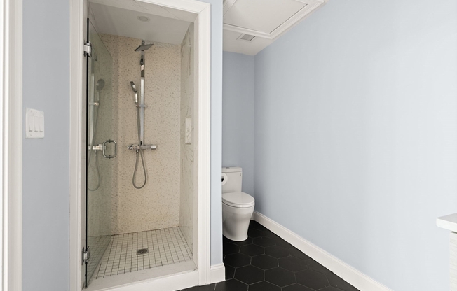 3 beds, 2.5 baths, 1,830 sqft, $5,500, Unit 206