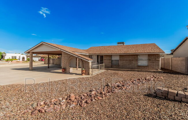5505 W SUNNYSLOPE LN