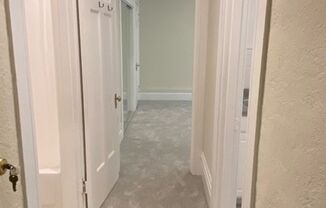 Studio, 1 bath, 500 sqft, $1,395, Unit 307