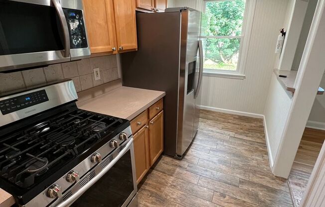 Charming 3-bedroom, 1-bathroom home + Garage located in Clifton Heights