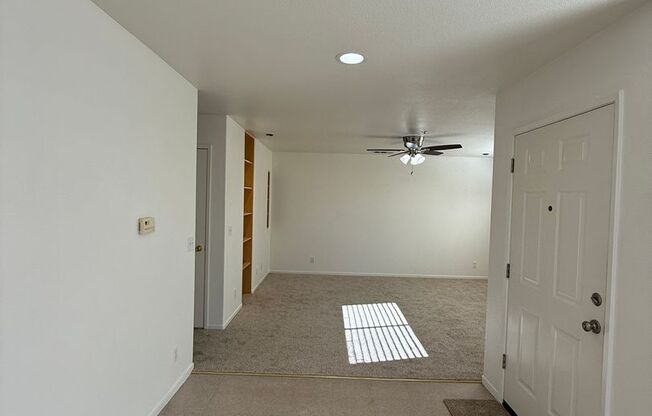 2 beds, 2 baths, $2,375, Unit B