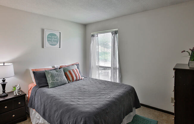 two bedroom apartment in Terre Haute IN