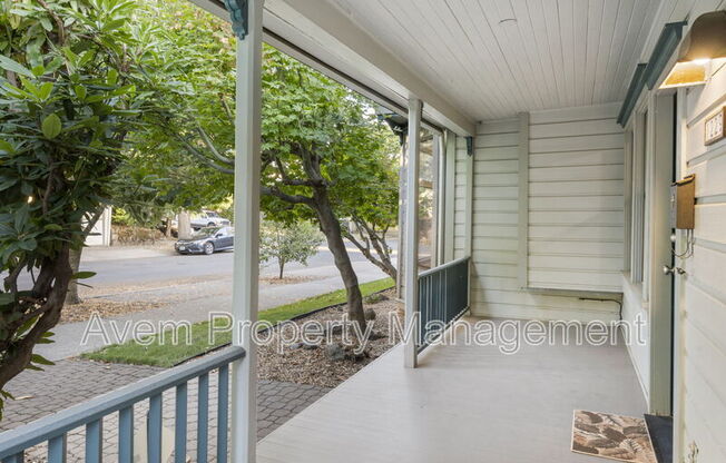 1229 SE 19 AVE