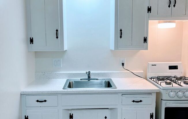 2952-2964 Fir Street &amp; 1905-1911 Dale Street