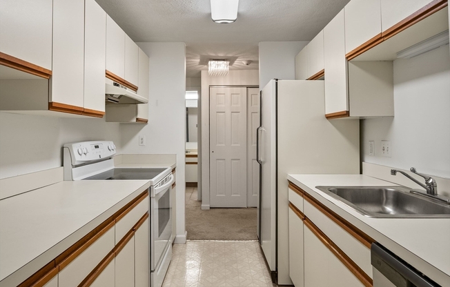 2 beds, 2 baths, 1,114 sqft, $3,950, Unit 205