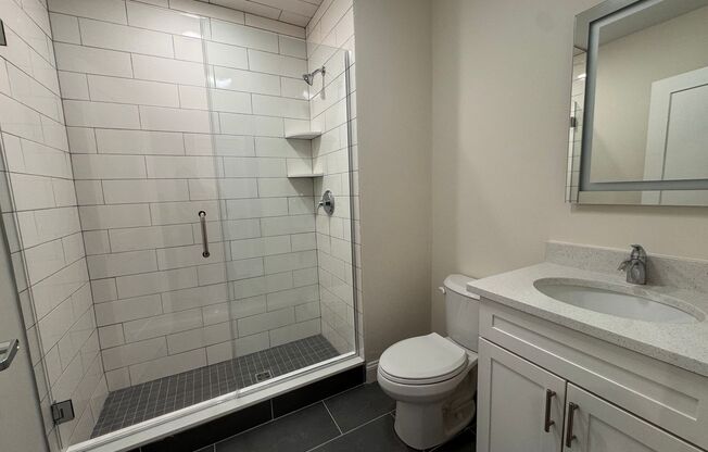 2 beds, 1 bath, 743 sqft, $2,750, Unit 213