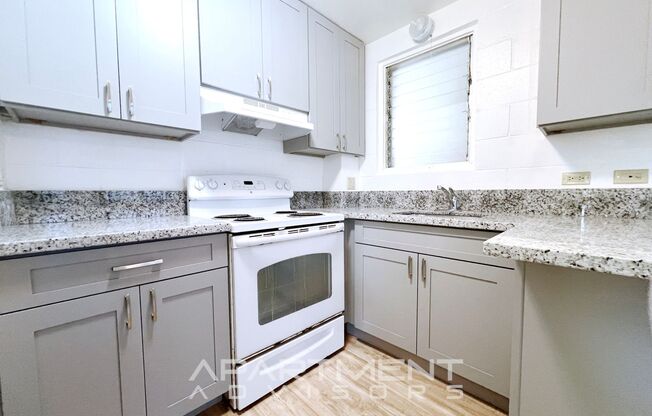 2 beds, 1 bath, $1,595, Unit Apt D