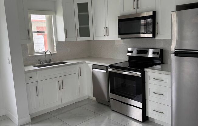 Tova Realty LLC