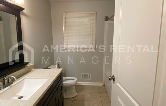 3 beds, 1 bath, $1,325