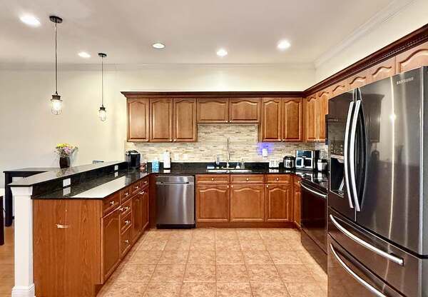 131 VALENCIA CIR