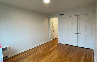 Studio, 1 bath, $995, Unit 209