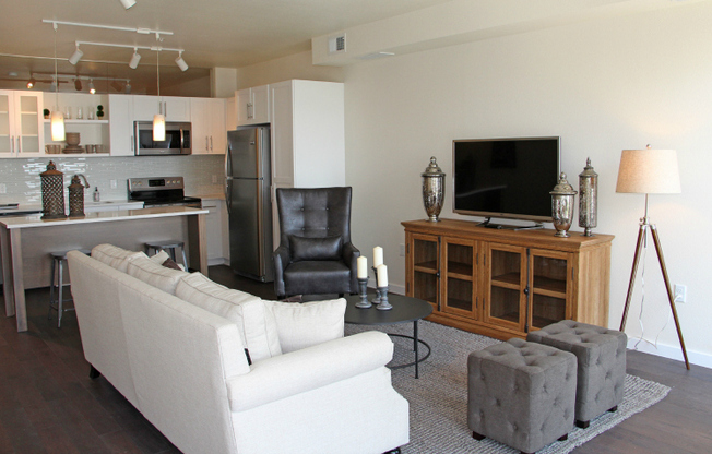 2 beds, 2 baths, 1,049 sqft, $2,895, Unit 220