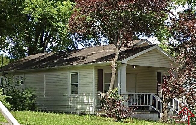 2453 CECIL AVE