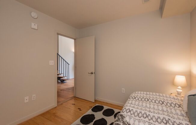 2 beds, 2 baths, $2,995, Unit #204