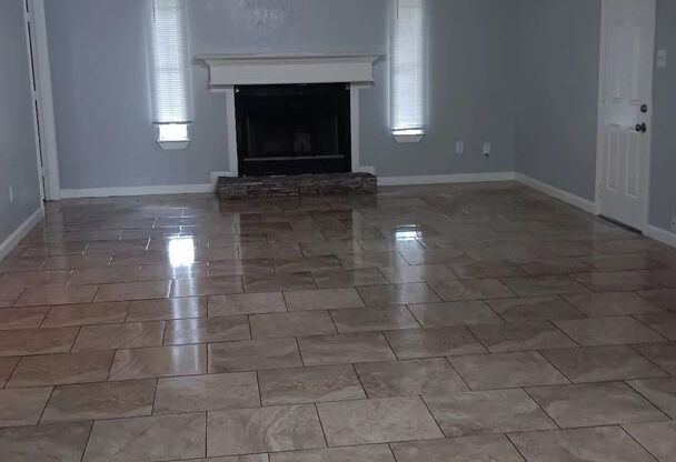 3 beds, 2 baths, $1,950