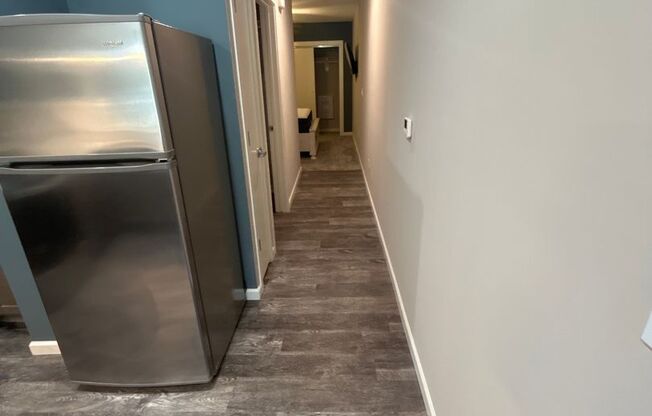 Studio, 1 bath, 502 sqft, $1,200, Unit 16