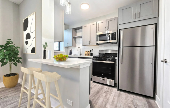 1 bed, 1 bath, $2,195, Unit D1