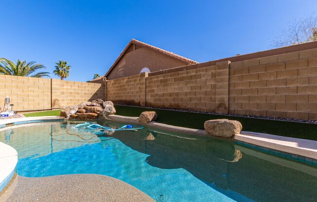 Fantastic Home with Private Pool and NO HOA!