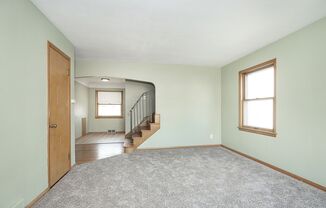 3 beds, 1 bath, $1,275