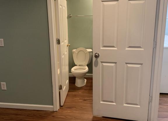 3 beds, 2 baths, 1,250 sqft, $1,500
