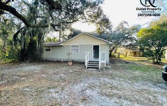 Fabulous 2 Beds / 2 Baths Home with 2 Acres Lot *** Ready to Move In***