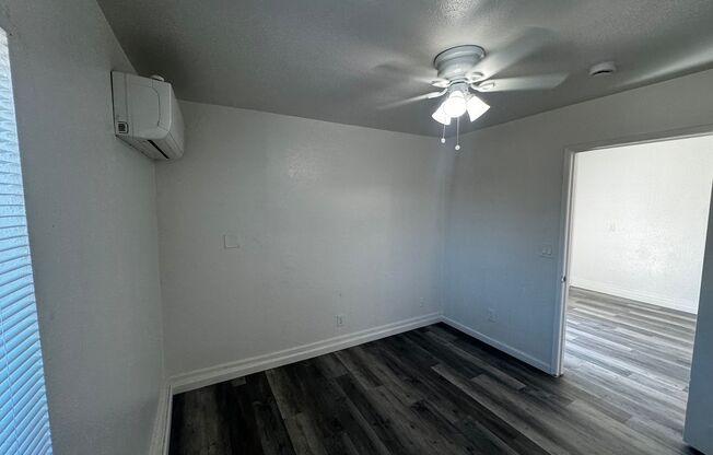 365 1/2 N. Echo Ave.