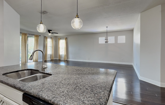 15543 WATERLEIGH CV DR