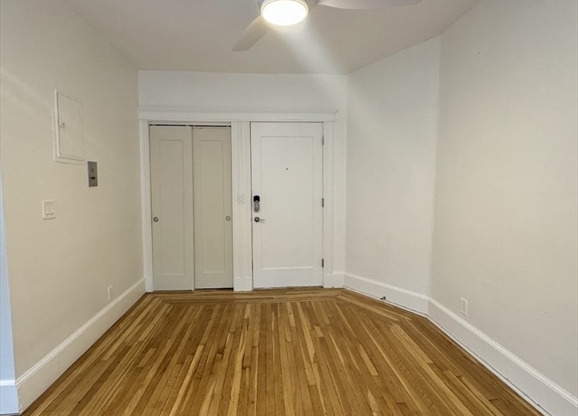 1 bed, 1 bath, $3,000, Unit 404