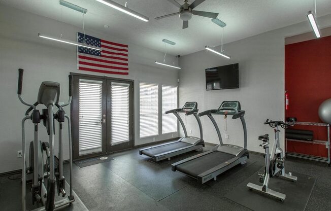Cardio Machines In Gym at Verge, Dallas, 75240