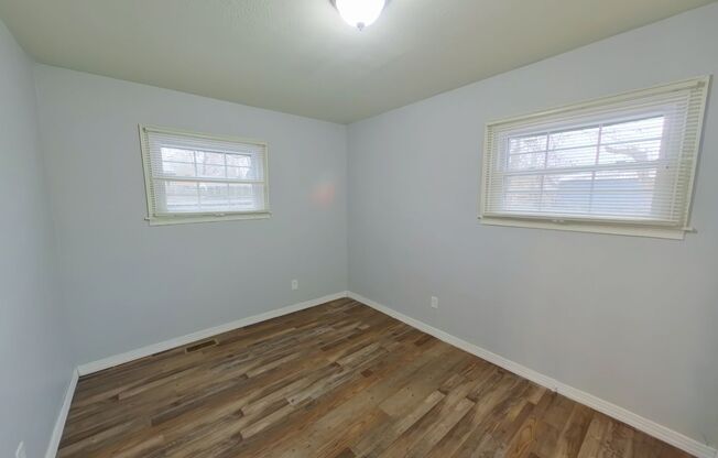 3 beds, 1 bath, $1,150