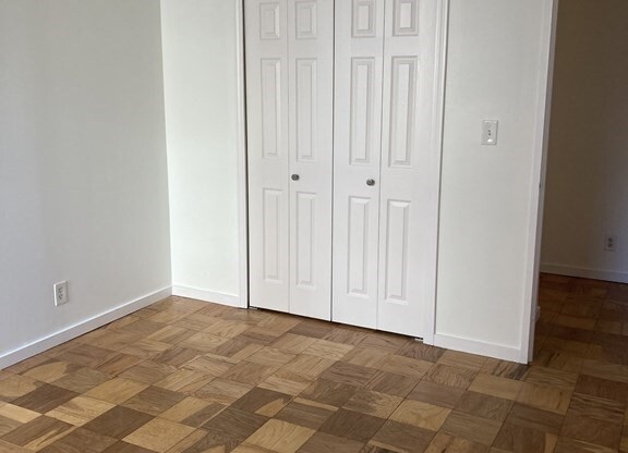 2 beds, 2 baths, 900 sqft, $3,800, Unit 201