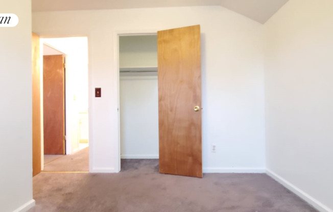 3 beds, 1 bath, $3,499, Unit B