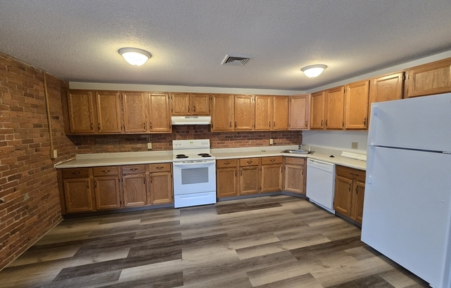 147 RAWSON RD