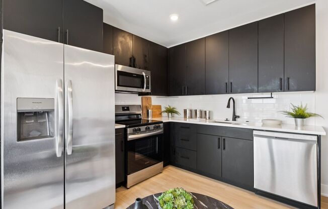 2 beds, 1 bath, 779 sqft, $1,750, Unit 105