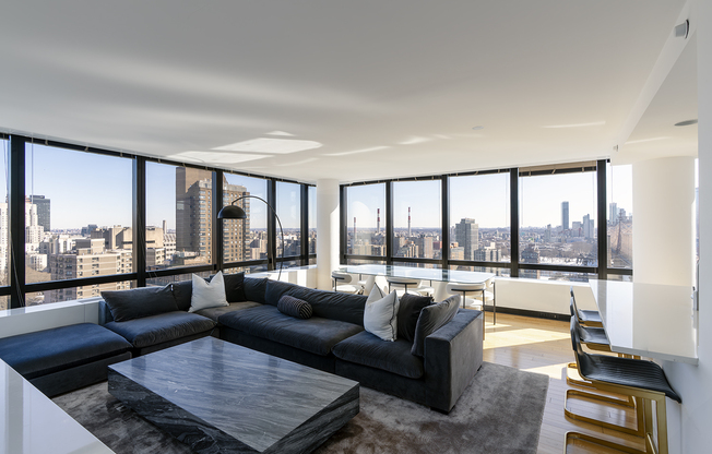 2 beds, 2 baths, $10,000, Unit 29B