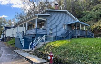 Cozy Home - Lawrenceville