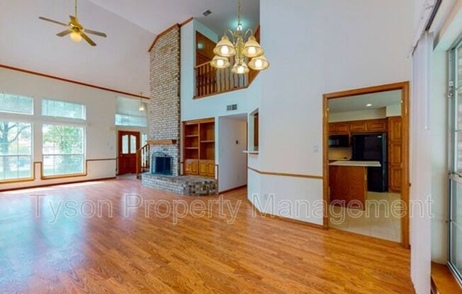 8520 Jean Parrish NE