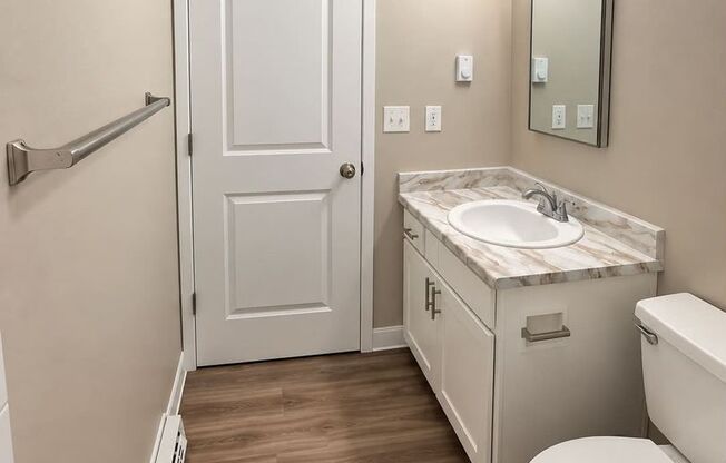 2 beds, 1 bath, 720 sqft, $1,450, Unit 01