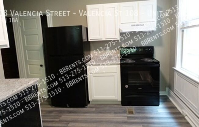 1 bed, 1 bath, 736 sqft, $795, Unit Valencia St 108 - Unit 2