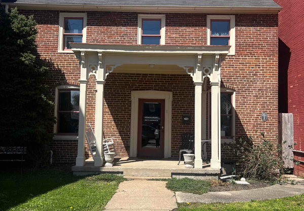 263 N LIMESTONE ST