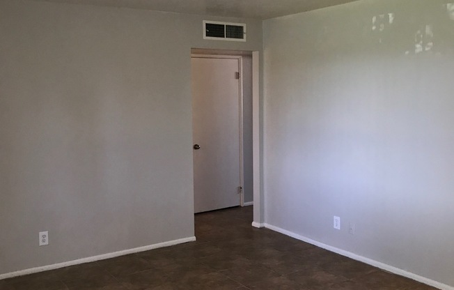 Alexsi Apartments